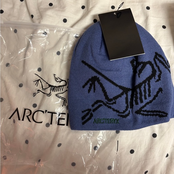 Arc'teryx Other - Arc'teryx Blue Knit Beanie with Black Accents